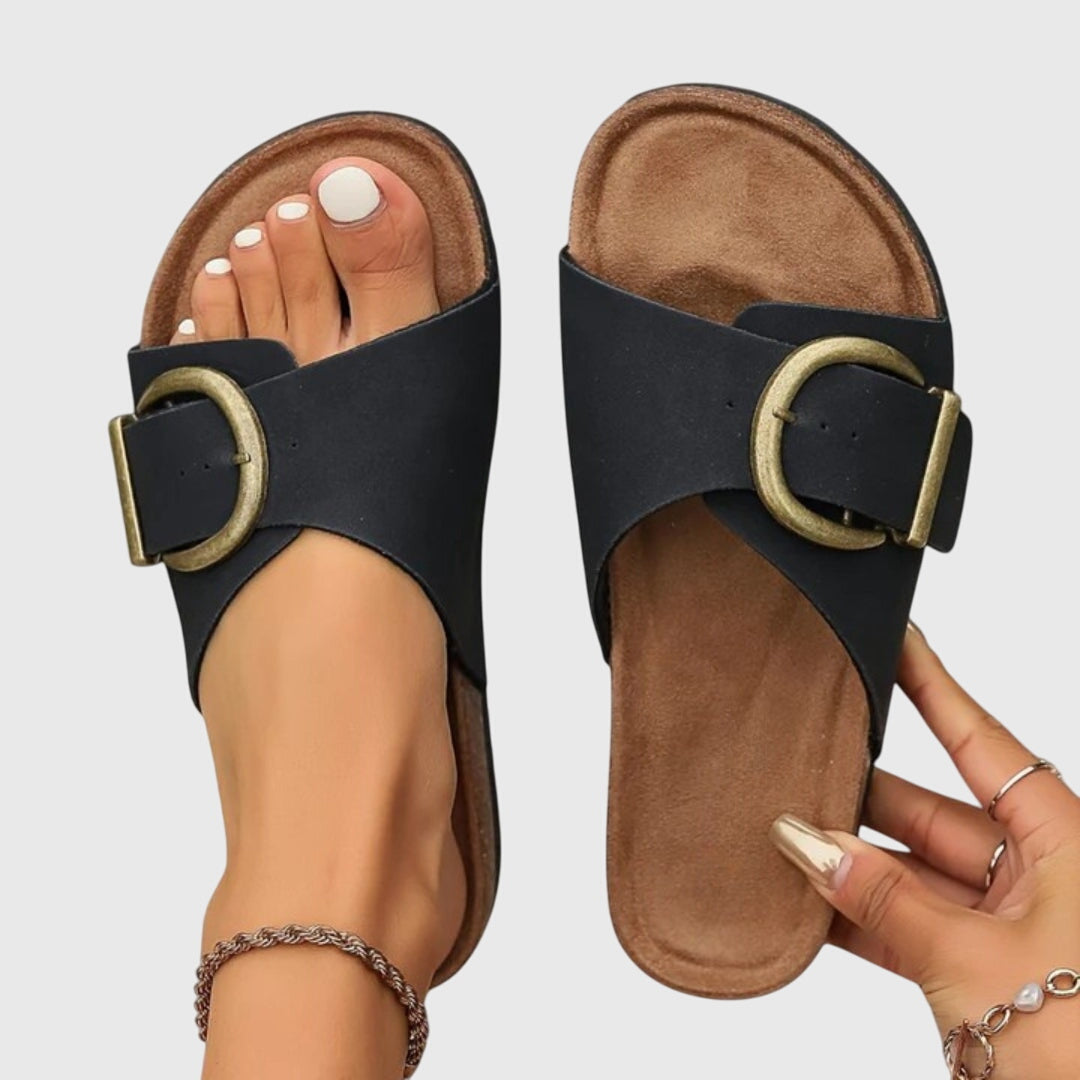 Nóra™ | Stílusos bőr szandál nyári napokra